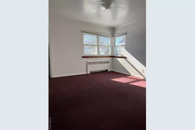 25 Lawrence Street, New Hyde Park, NY 11040 - Photo 8