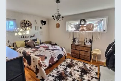 166 Daniel Road N, Massapequa, NY 11758 - Photo 14