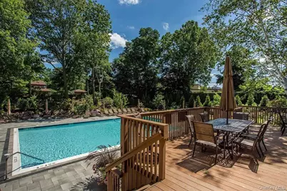 100 Northgate Circle, Melville, NY 11747 - Photo 32