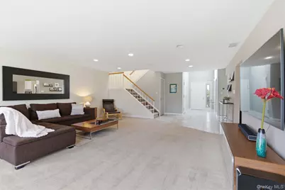 100 Northgate Circle, Melville, NY 11747 - Photo 6