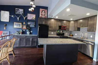 70 Johnes Street #325E, Newburgh, NY 12550 - Photo 4