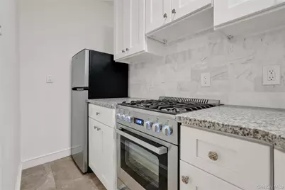 123-25 82nd Avenue #5R, Kew Gardens, NY 11415 - Photo 6