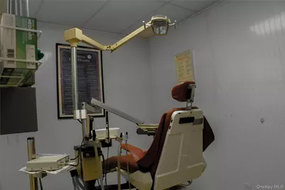 551 Crescent Street, Brooklyn, NY 11208 - Photo 2