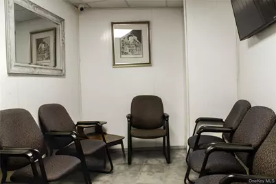 551 Crescent Street, Brooklyn, NY 11208 - Photo 4