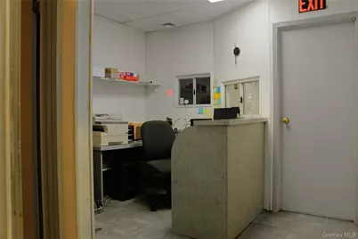 551 Crescent Street, Brooklyn, NY 11208 - Photo 14