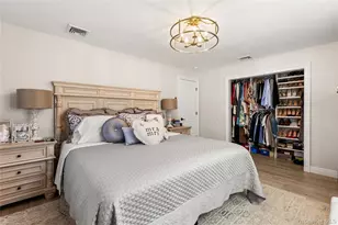 18 Floral Ave, Huntington, NY 11743 - Photo 12