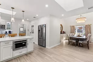 18 Floral Ave, Huntington, NY 11743 - Photo 18