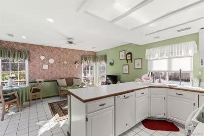 77 Glen Drive, Ridge, NY 11961 - Photo 12