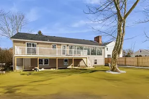 911 Ostrander Ave, Riverhead, NY 11901 - Photo 2