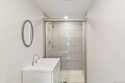 911 Ostrander Avenue, Riverhead, NY 11901 - Photo 22