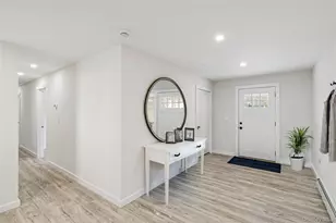 911 Ostrander Ave, Riverhead, NY 11901 - Photo 8