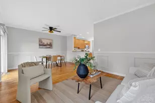 646 E Main St, Jefferson Valley, NY 10535 - Photo 6