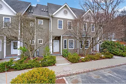 646 E Main Street, Jefferson Valley, NY 10535 - Photo 22