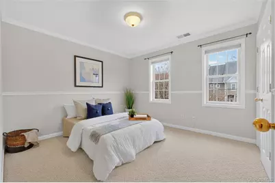 646 E Main Street, Jefferson Valley, NY 10535 - Photo 14