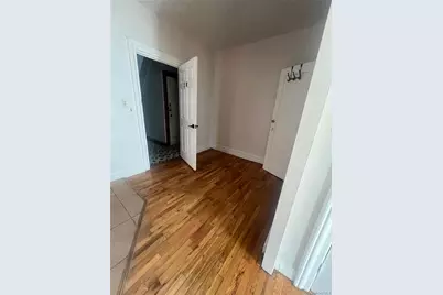 642 E 223rd Street, Bronx, NY 10466 - Photo 6