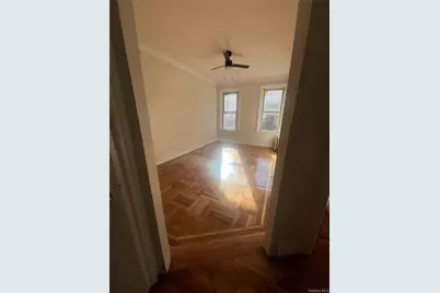 642 E 223rd Street, Bronx, NY 10466 - Photo 8