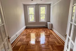 642 E 223rd St, Bronx, NY 10466 - Photo 4