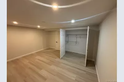 [Address not provided], Bellmore, NY 11710 - Photo 6