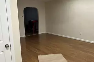 83-09 57th Ave, Elmhurst, NY 11373 - Photo 4