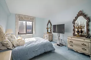 20 Gilchrest Rd, Great Neck, NY 11021 - Photo 6