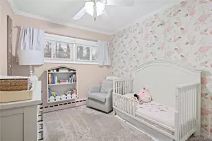 527 Spruce Ln, East Meadow, NY 11554 - Photo 28