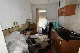 112-20 111th Ave, Ozone Park, NY 11420 - Photo 12