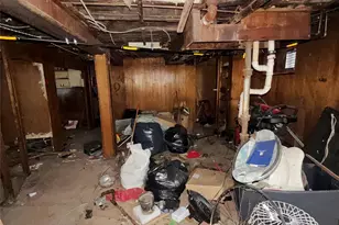 112-20 111th Ave, Ozone Park, NY 11420 - Photo 32