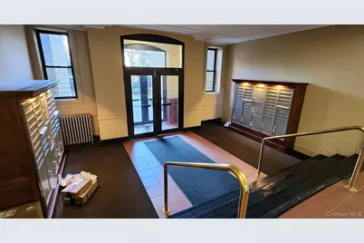 83-52 Talbot Street #1-J, Kew Gardens, NY 11415 - Photo 2