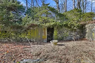 335 Roaring Brook Rd, Chappaqua, NY 10514 - Photo 18