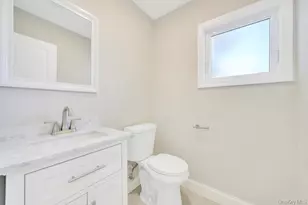 15 Marshall St, Massapequa, NY 11758 - Photo 28