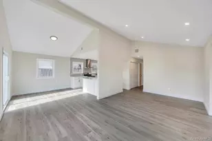 15 Marshall St, Massapequa, NY 11758 - Photo 12