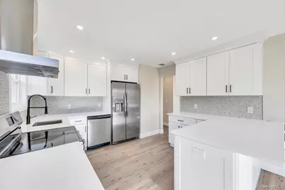 15 Marshall Street, Massapequa, NY 11758 - Photo 18