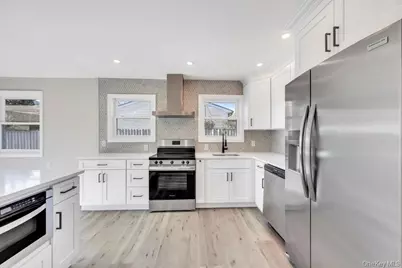 15 Marshall Street, Massapequa, NY 11758 - Photo 20