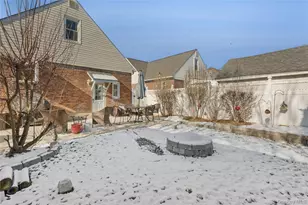 15 N Oceanside Rd, Rockville Centre, NY 11570 - Photo 36