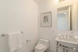 5 Renaissance Square, White Plains, NY 10601 - Photo 8