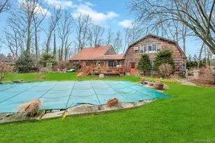 807 Union Ave, Riverhead, NY 11901 - Photo 8