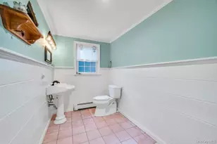 807 Union Ave, Riverhead, NY 11901 - Photo 20