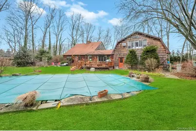 807 Union Avenue, Riverhead, NY 11901 - Photo 34