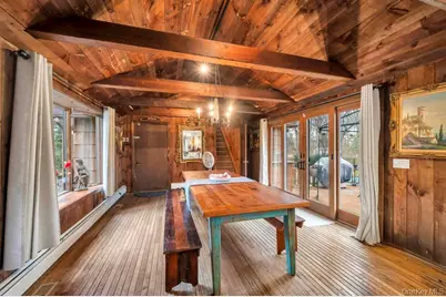 807 Union Avenue, Riverhead, NY 11901 - Photo 28