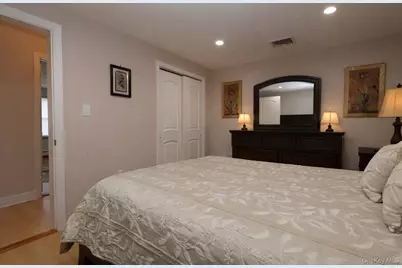 26 Wesley Avenue, Port Chester, NY 10573 - Photo 34