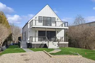 45 Ditch Plains Rd, Montauk, NY 11954 - Photo 2