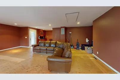 69 Seacliff Avenue, Miller Place, NY 11764 - Photo 14