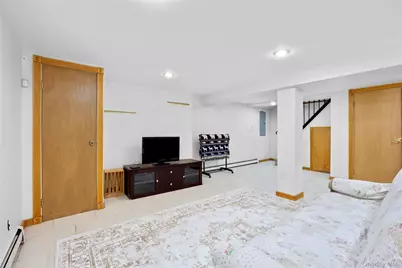 139 N Linden Street, Massapequa, NY 11758 - Photo 24