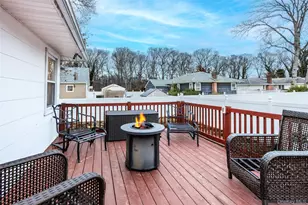 139 N Linden St, Massapequa, NY 11758 - Photo 28