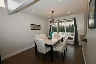 7 McNulty St, Dix Hills, NY 11746 - Photo 6