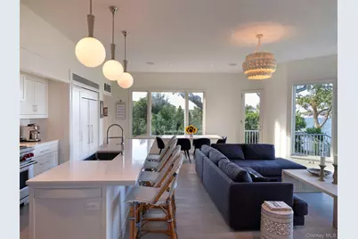 2 Sun Court Court, Hampton Bays, NY 11946 - Photo 4