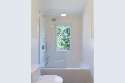 2 Sun Court Court, Hampton Bays, NY 11946 - Photo 10