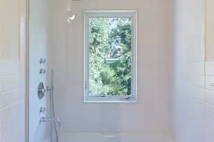 2 Sun Ct Ct, Hampton Bays, NY 11946 - Photo 10