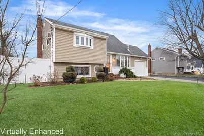 79 Roosevelt Avenue, Massapequa, NY 11758 - Photo 2