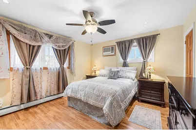 79 Roosevelt Avenue, Massapequa, NY 11758 - Photo 12